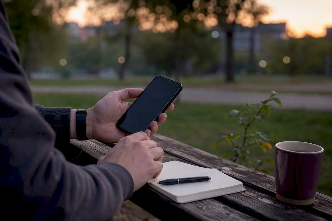 Should You Break Up Over Text? A Clear-Eyed Guide